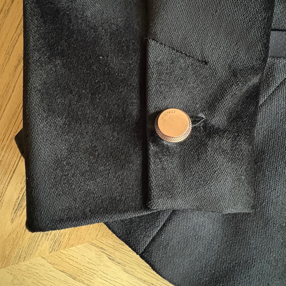$395 TED BAKER London Kairaa Blk Velvet Suit Jacket Chain‎ Collar Blazer US2/UK6 - Picture 9 of 16